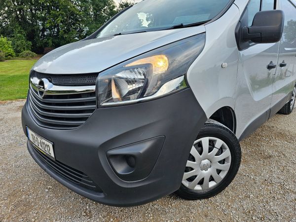 Opel Vivaro 2019 368534976