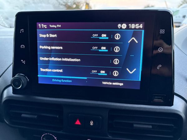 Peugeot Partner 368689265