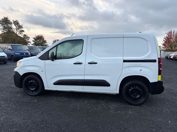 Peugeot Partner 368689220