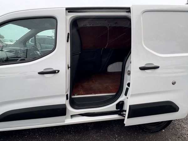 Vauxhall Combo Sportive 368690220