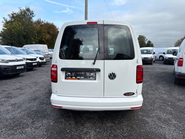 Volkswagen Caddy 368690367