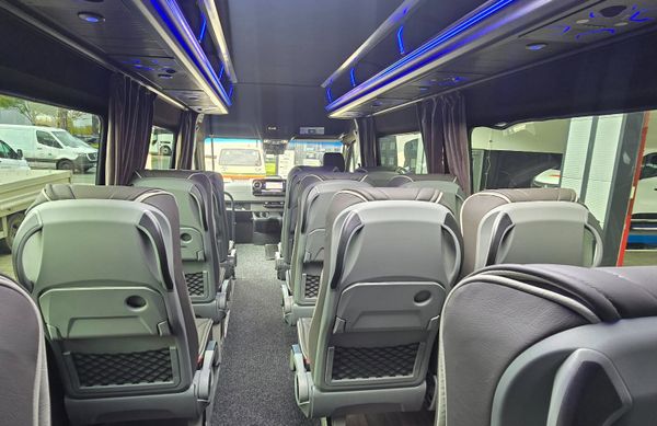 2026 Mercedes Sprinter M50 Tour Select 16 seat 369167701