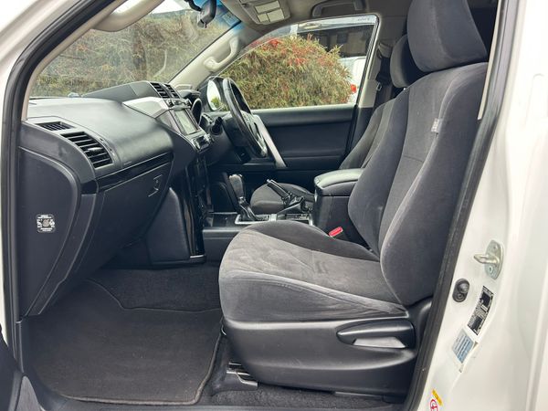 2016 Toyota Landcruiser SWB Auto 369131984