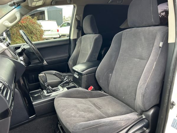 2016 Toyota Landcruiser SWB Auto 369131985