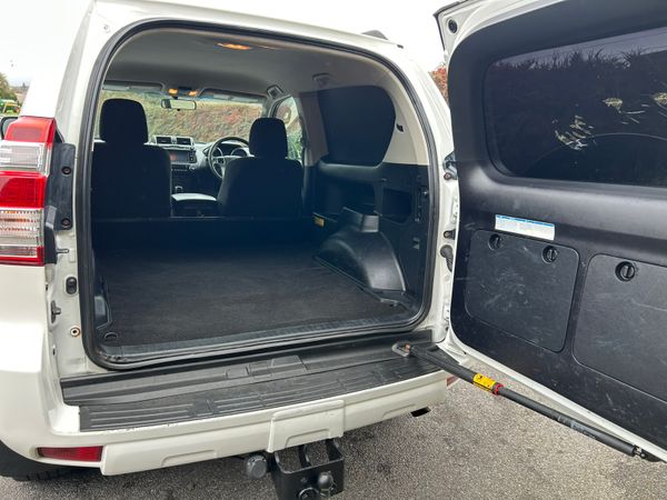 2016 Toyota Landcruiser SWB Auto 369131987