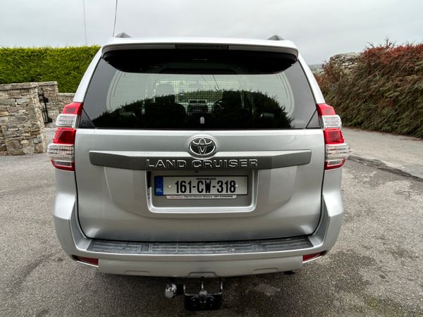 2016 Toyota Landcruiser LWB Manual 369132403