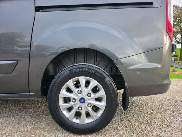 Ford Transit Custom 2021 369204829