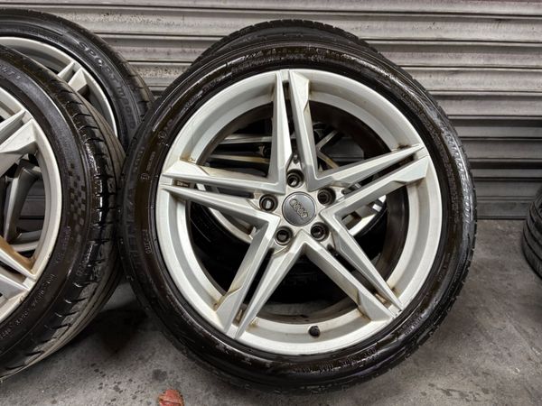 Audi A4 S-Line Alloys 18” 369378081