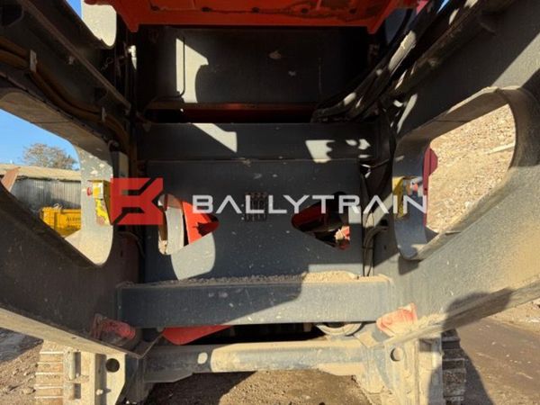 Sandvik QJ341 Mobile Jaw Crusher 369737409