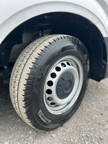 2020 Volkswagen Crafter only 69'000 kms 369870427