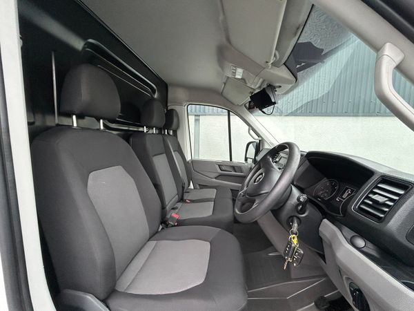 2020 Volkswagen Crafter only 69'000 kms 369870428