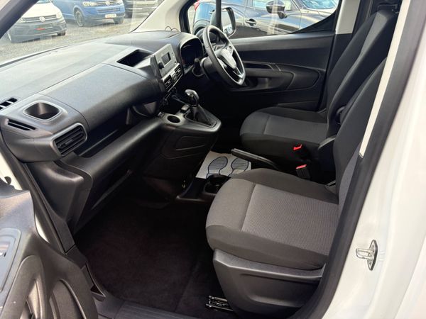 Opel Combo Sportive 369810184