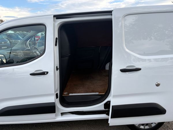 Opel Combo Sportive 369810189