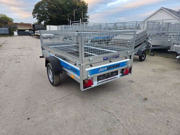 7x4 from Larry's Trailers 750kg 369813600