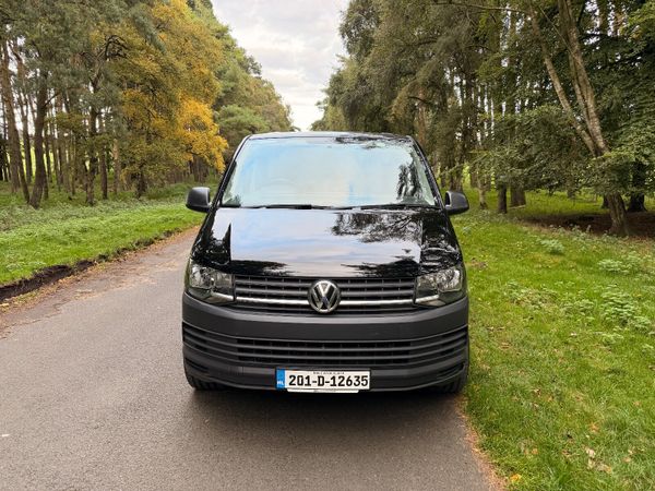 Volkswagen Transporter 2020 Low Km 369930287