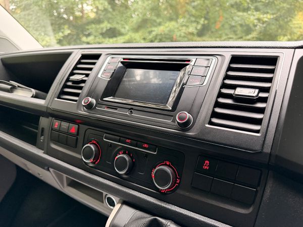 Volkswagen Transporter 2020 Low Km 369930427