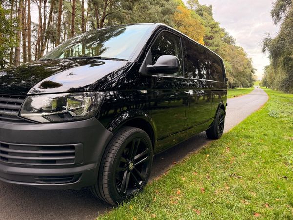 Volkswagen Transporter 2020 Low Km 369930553