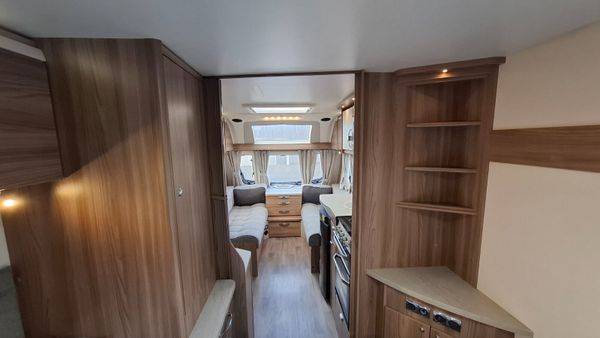 Swift Sprite Major Island bed caravan 370092573