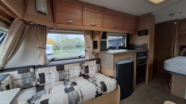 Elddis Vogue Fixed Bed Caravan 370092743