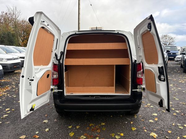 Peugeot Partner 370442021