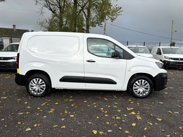 Peugeot Partner 370442023