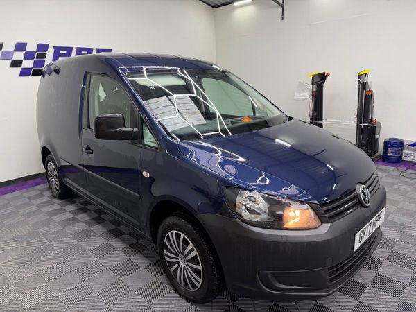 2017 VOLKSWAGEN CADDY 2.0 - DAY VAN & BED 370446974