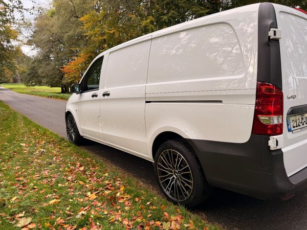 Mercedes-Benz Vito 2021 370574545