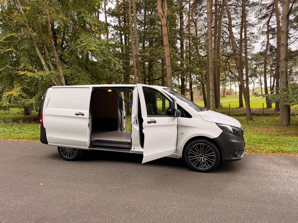 Mercedes-Benz Vito 2021 370574551