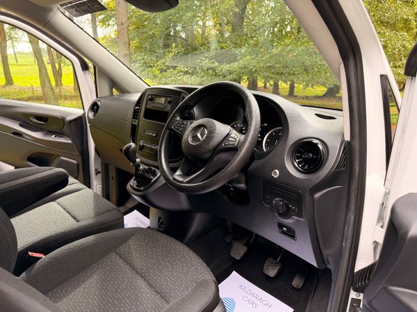 Mercedes-Benz Vito 2021 370574510