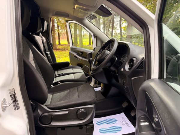 Mercedes-Benz Vito 2021 370574532