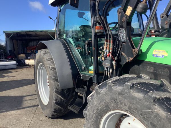 2011 DEUTZ FAHR Agrofarm 420 with loader 370516981
