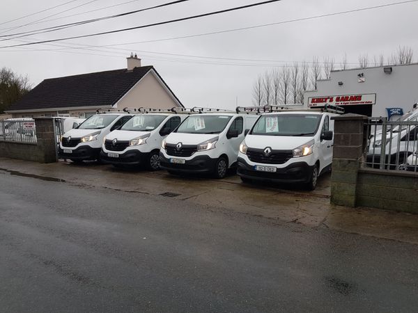 Renault Trafic 192 D new model 2.0LT CHOICE OF 7 370524142