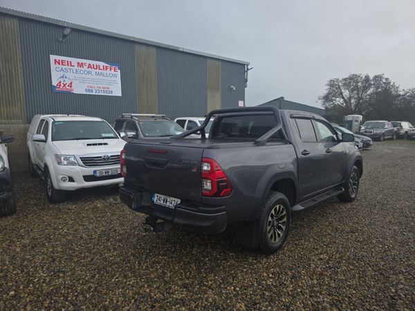 Toyota Hilux 2.8 D4D GR Sport 370609585