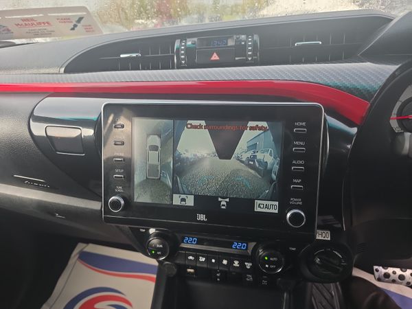 Toyota Hilux 2.8 D4D GR Sport 370609661