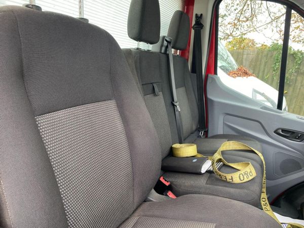 Ford Transit 2019 recovery truck 370773239