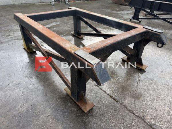 Work Benches 370825884
