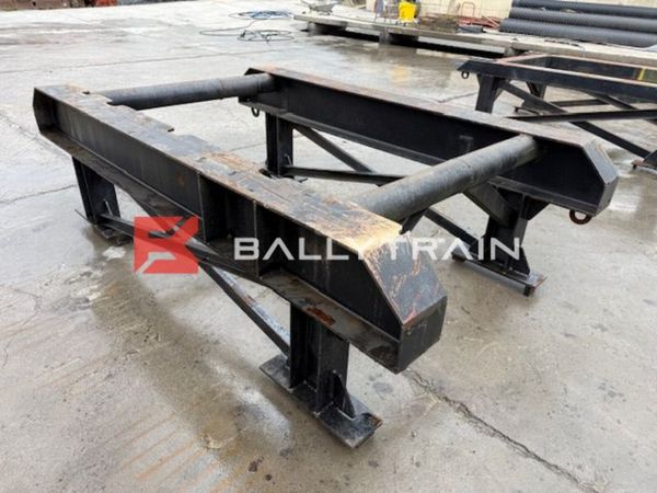 Work Benches 370825897