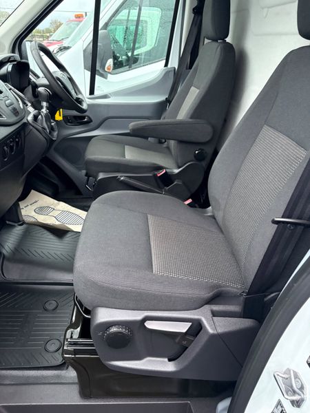 2 Single seats Transit 370957939