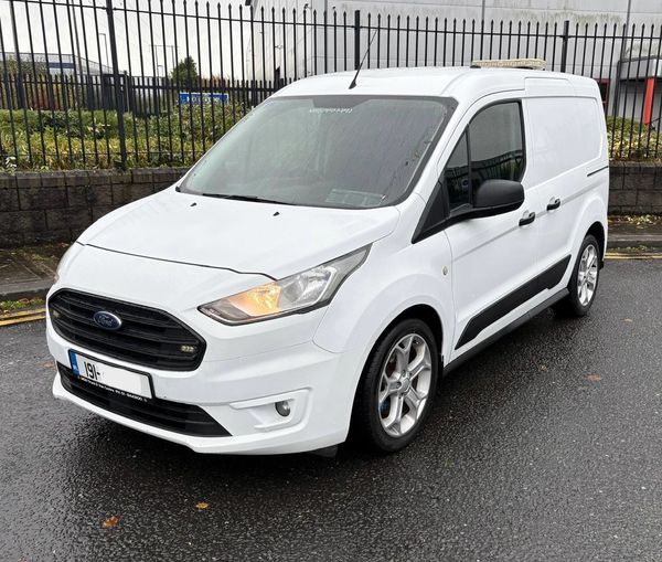 2019 Connect SWB Trend  3 Seater 370918061