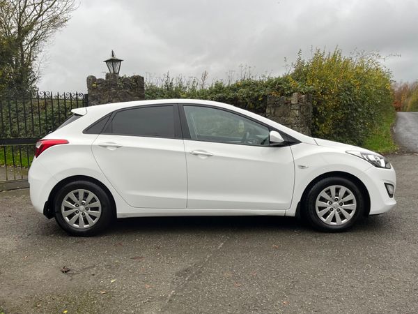 Hyundai i30 1.4 diesel Van 371492525