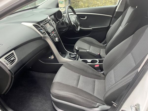 Hyundai i30 1.4 diesel Van 371492664