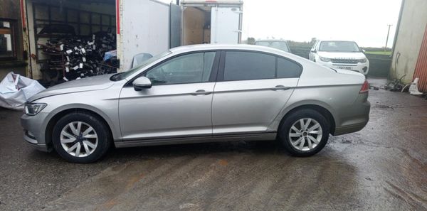 2015 VOLKSWAGEN PASSAT  B8 1.6 TDI FOR BREAKING! 371576785