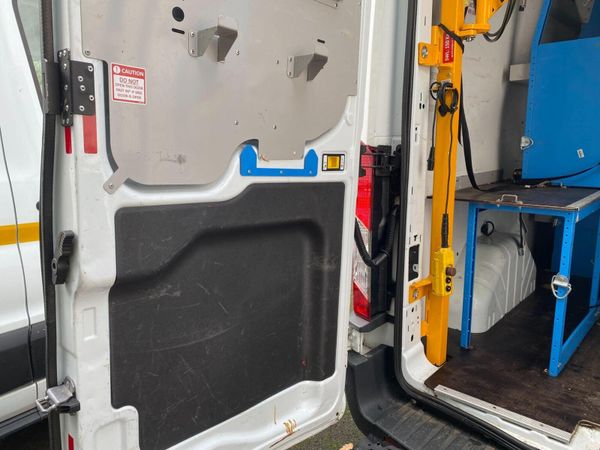 Ford Transit 2018 workshop van 371861553