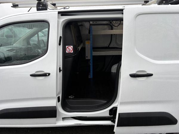 Vauxhall Combo 371862688