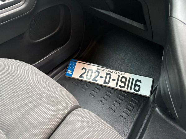 Peugeot Partner 371862846