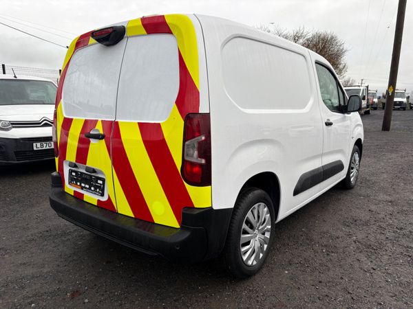 Peugeot Partner 371862826