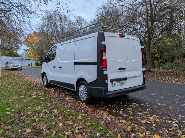 2016 Renault Trafic ***CVRT* 04/26** 371981416