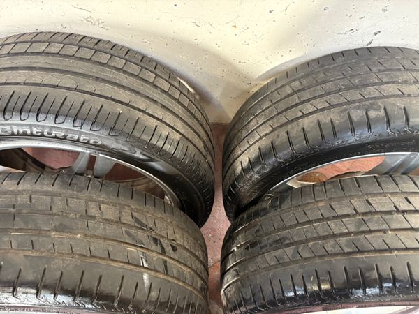 Audi A4 S-Line Alloys 18” 371998393