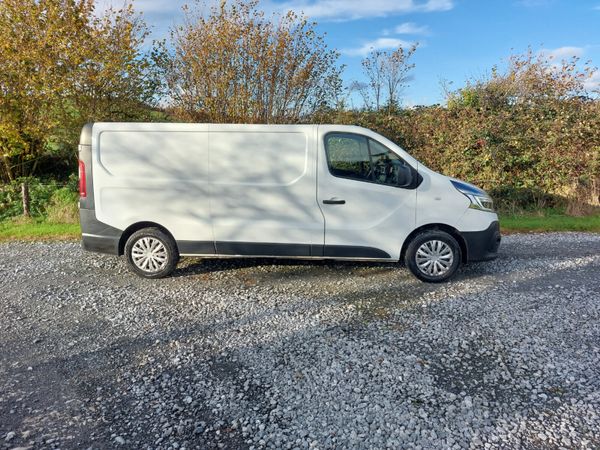 Renault Trafic 212 LWB 2.0L NEW Cond Price inc Vat 372069349