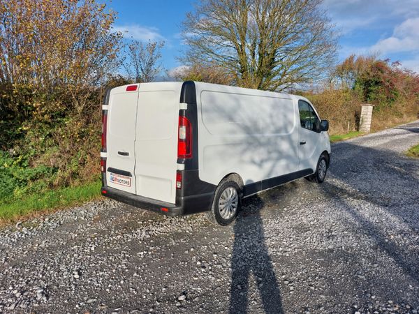 Renault Trafic 212 LWB 2.0L NEW Cond Price inc Vat 372069362